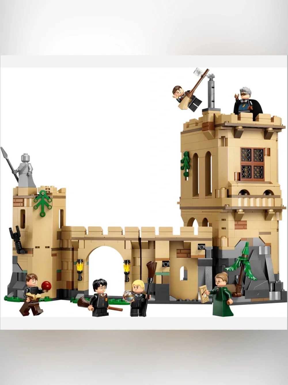 LEGO Harry Potter Hogwarts Castle: Flying Lessons